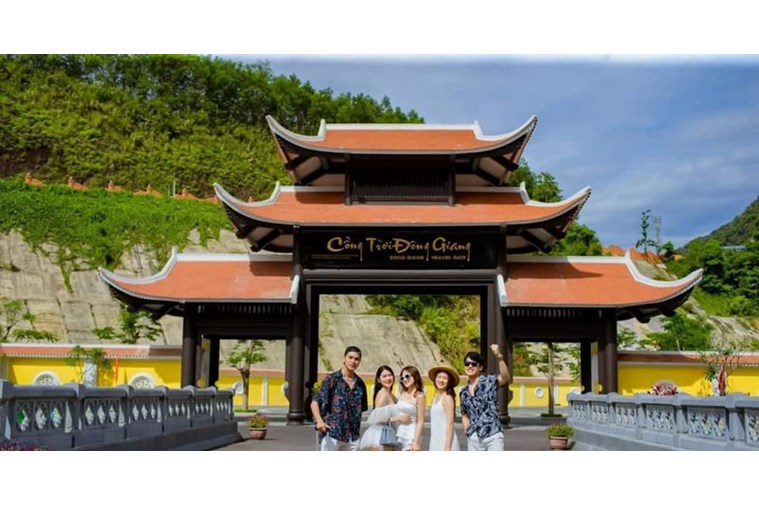 Tour Cổng Trời Đông Giang khởi hành từ Đà Nẵng 2N1Đ